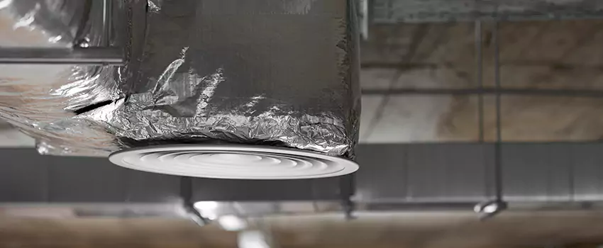 Signs of Dust Accumulation in Vents in Montreal, QC
